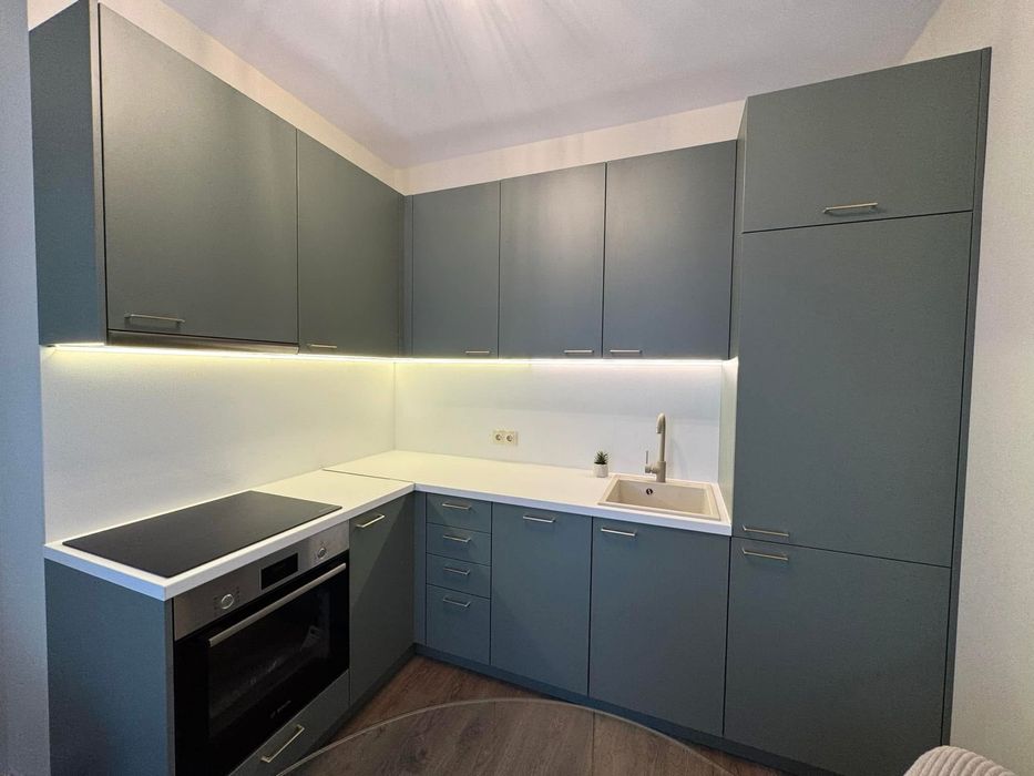 Продава се Четиристаен апартамент в Асеновград - 100 кв.м за 1380 €/кв.м - Снимка #6