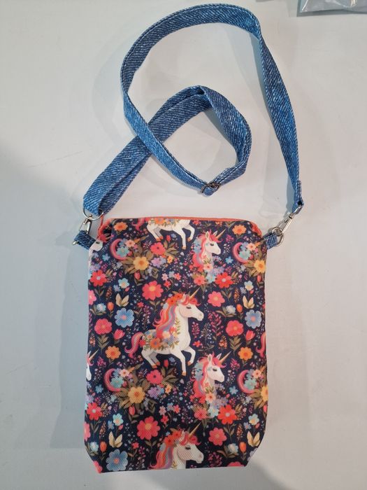 Ръчно изработени детски чантички