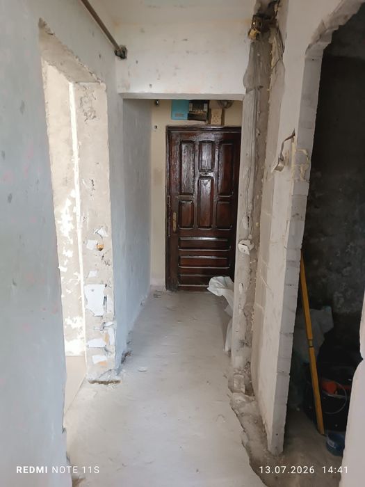 Vând apartament o camera/37 mp