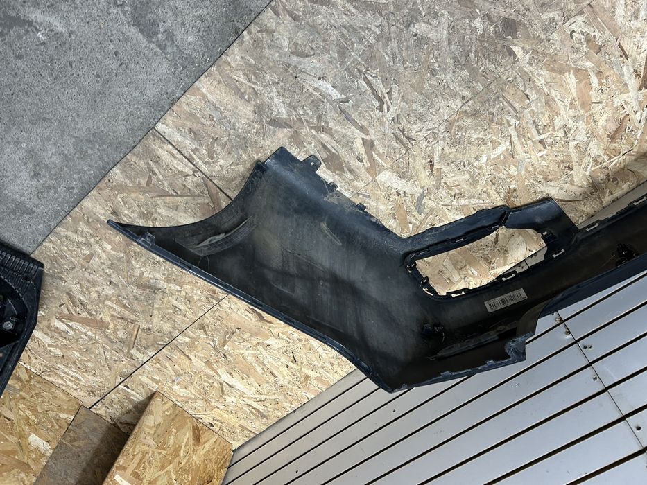 Bara spate bmw G11 G12 seria 7 M paket non facelift 2015-2018