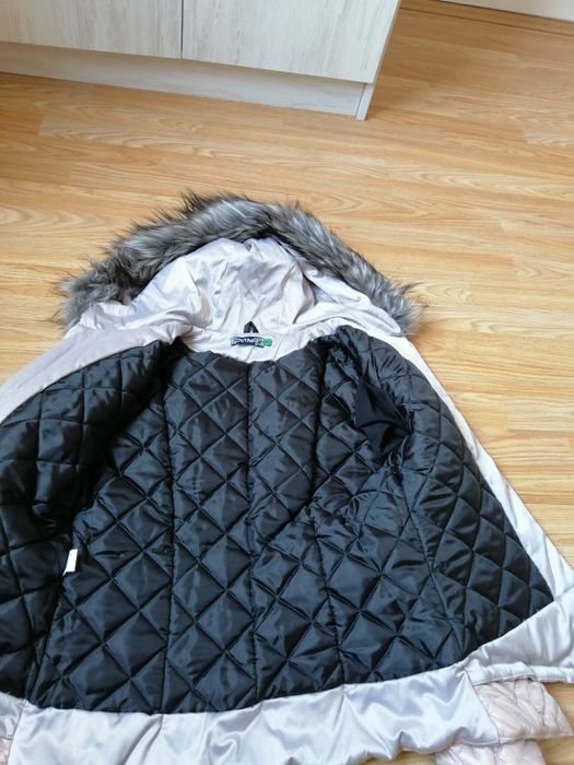 Ново яке 42 размер розово