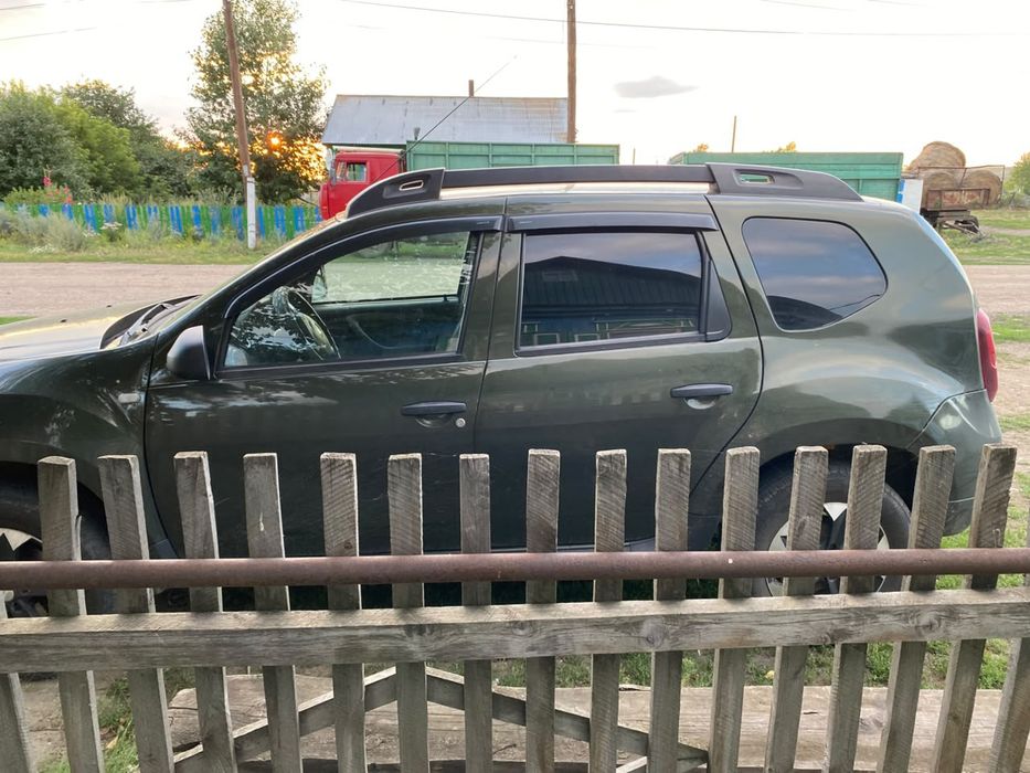 Продам Renault duster 2016.  2.0 4wd