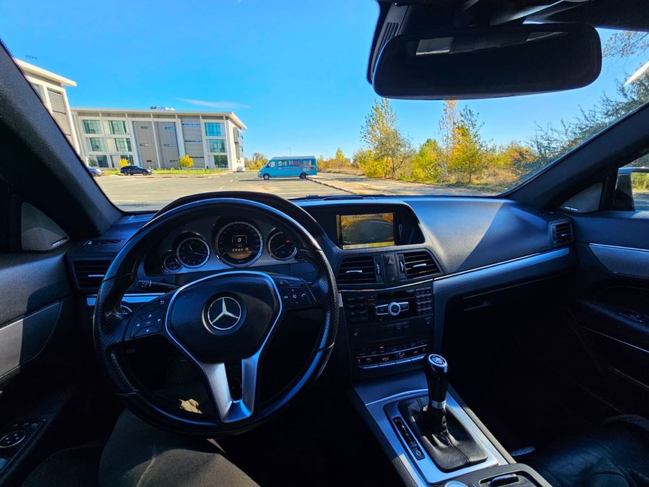 Mercedes E350 Benzina 306 cai