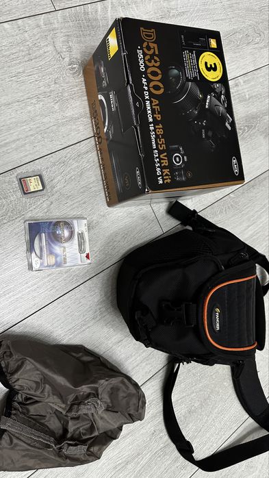 Nikon D5300 kit 18-55 , maxim 2000 poze facute