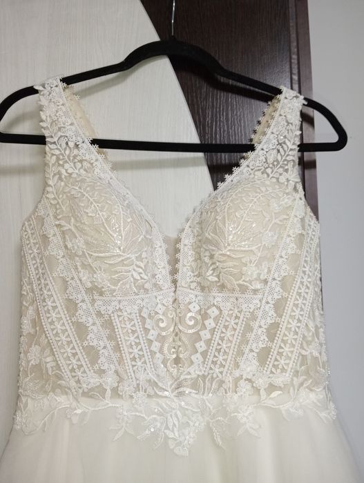 Vând rochie mireasa