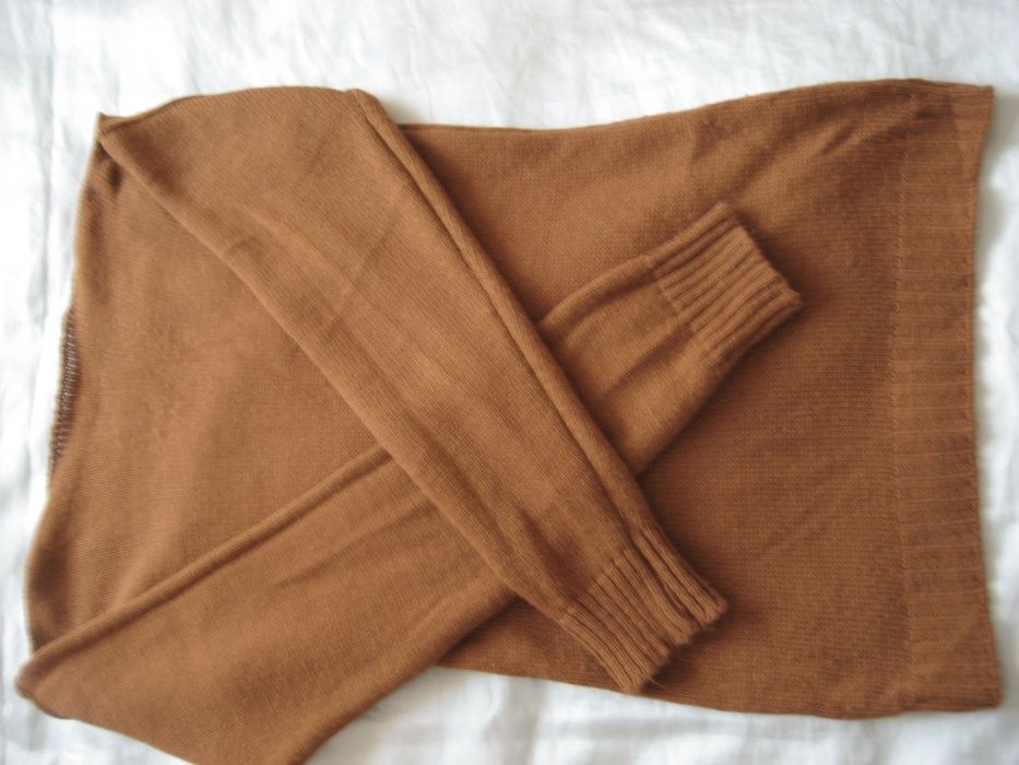 2 комплекта дрехи