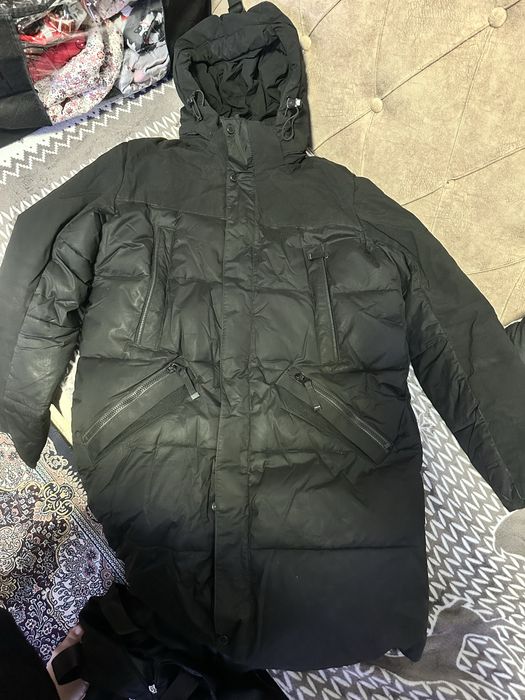 Продам куртки на подростка