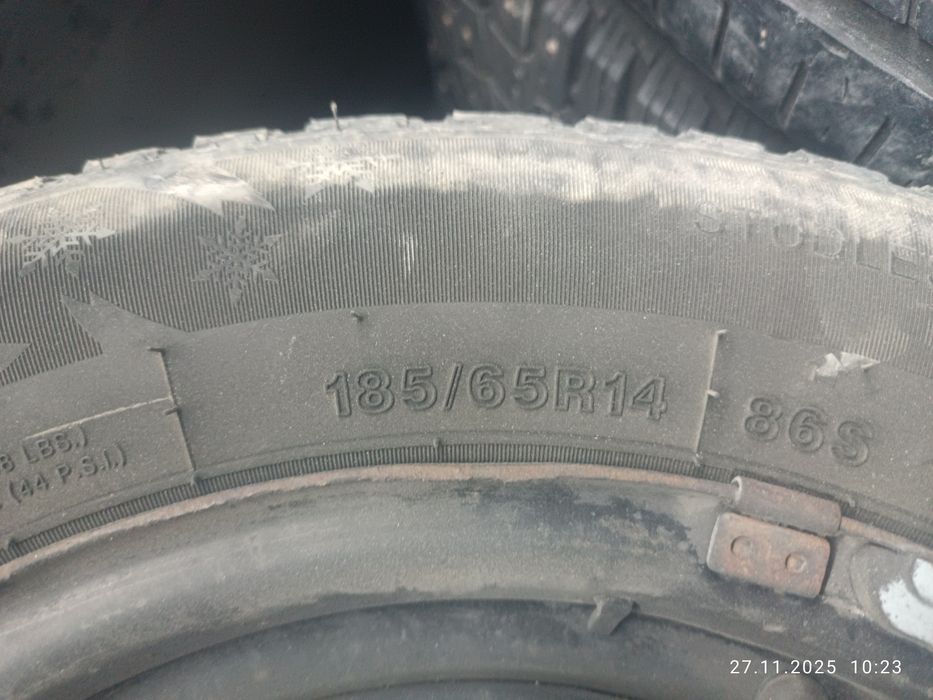 Зимний покришка с дискам