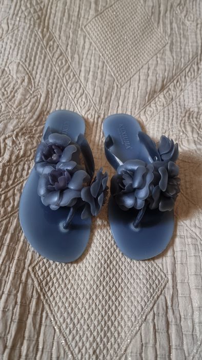 Ayollar silikonli slansi