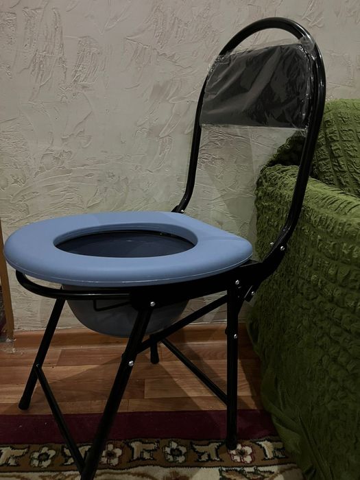 Продаю кресло-туалет Стул