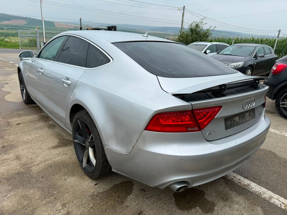 Dezmembrez Audi a7 2011 Argintiu - lx7w 3.0 tdi CLAB cutie automata NKP volan stanga