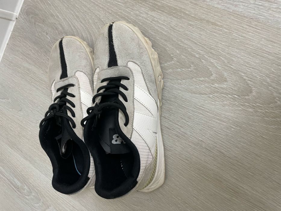 продам кроссовки