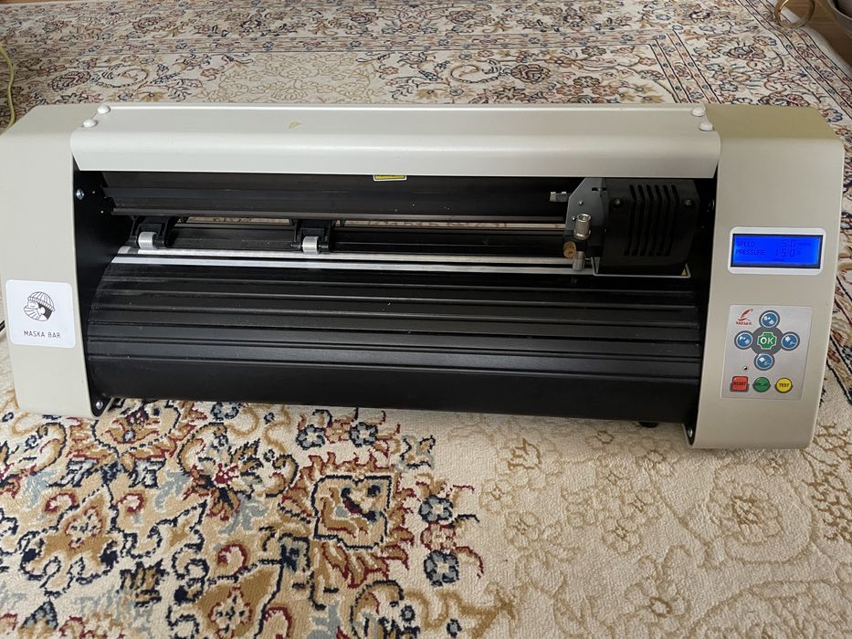 Продаю термопресс 8в1 плотер и принтер epson