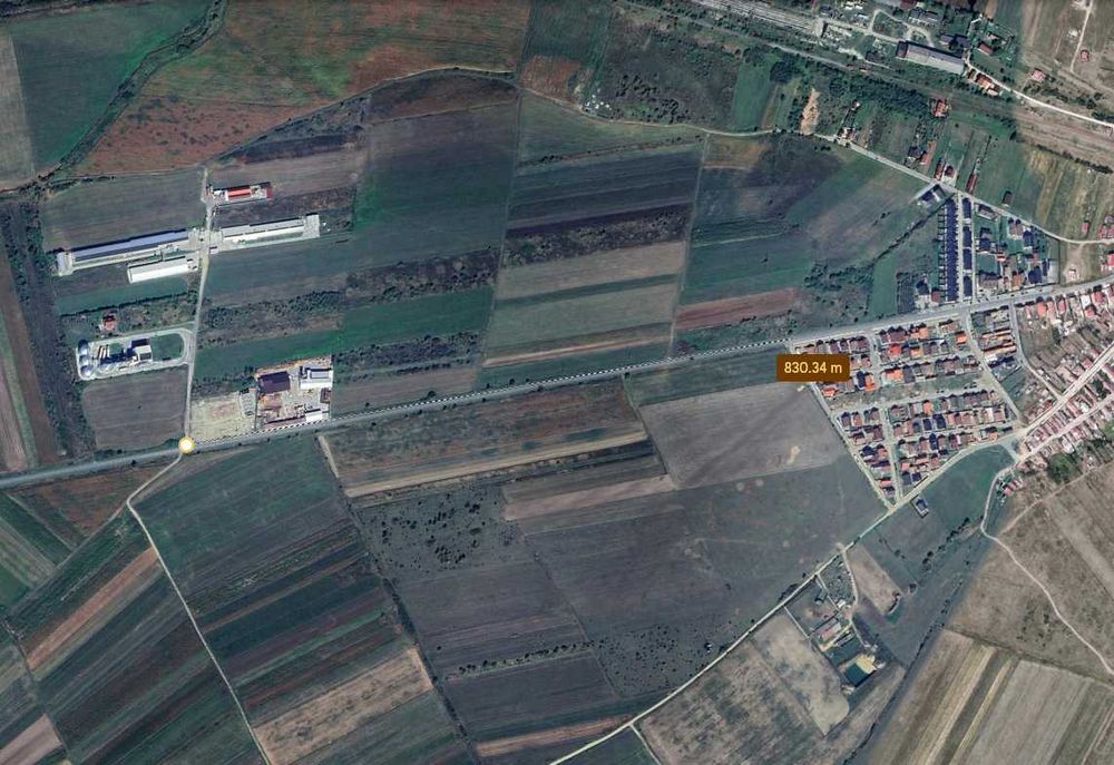 Teren Extravilan 10 000 mp, acces auto, utilități
