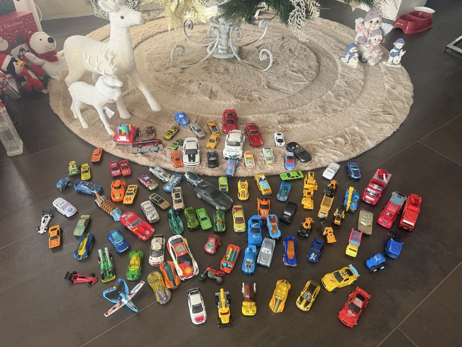 Paw patol Hot Wheels колекции