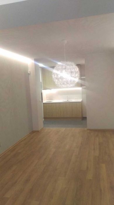 Двустаен апартамент в Център - НДК