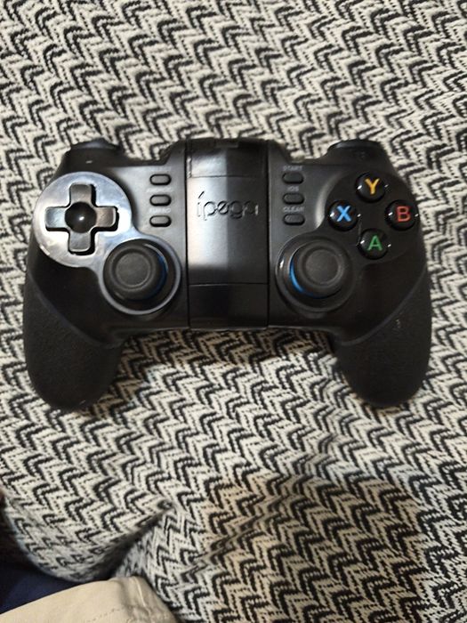 Продам игровой джойстик Ipega. Состояние хорошее, 6.000тг