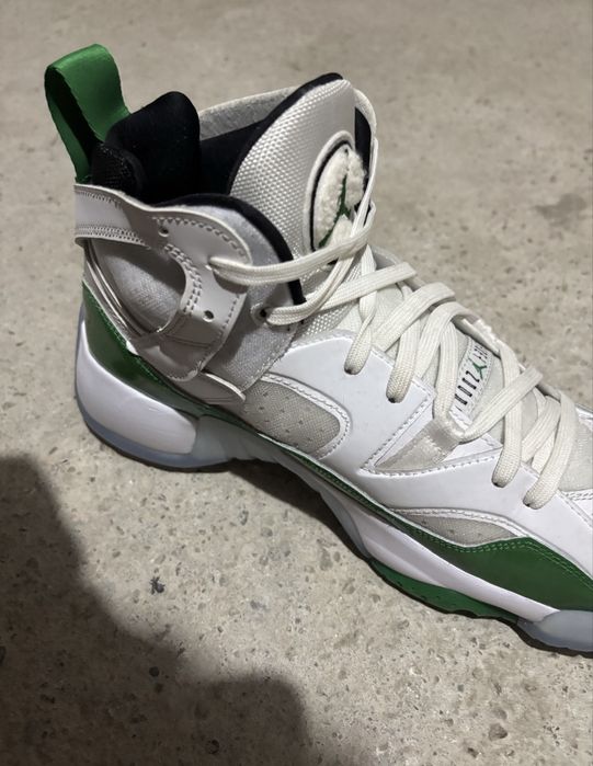 Jordan Jumpman Two Trey
