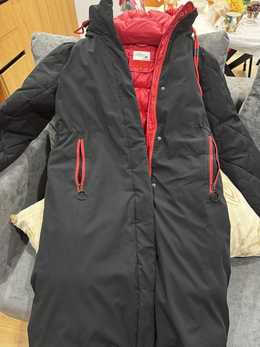 Продам зимнию куртку