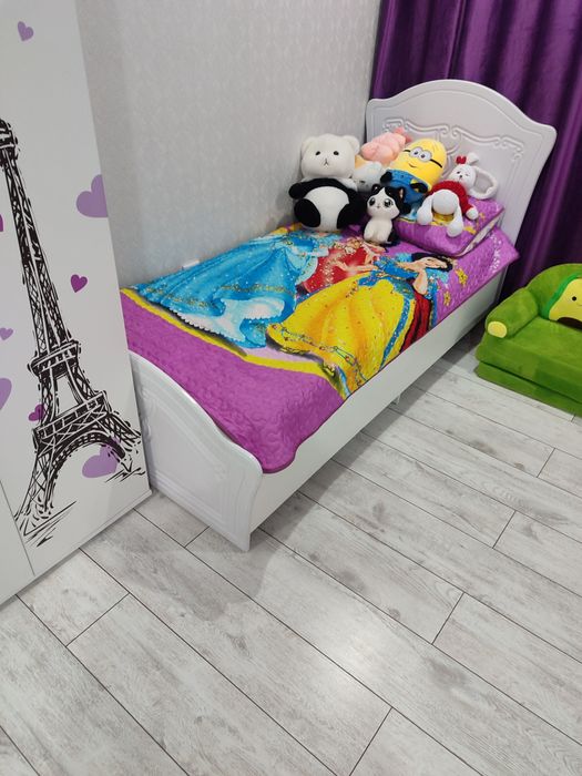 Кровать детская.