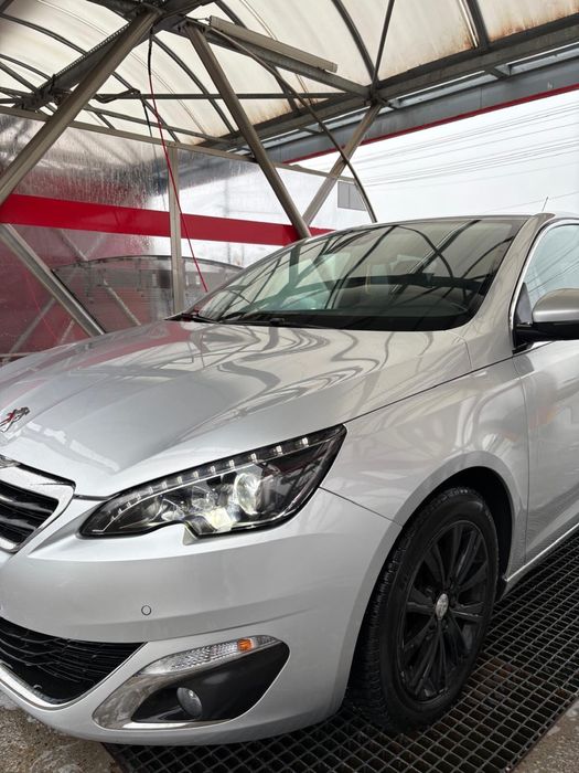 Peugeot 308 1.6THP