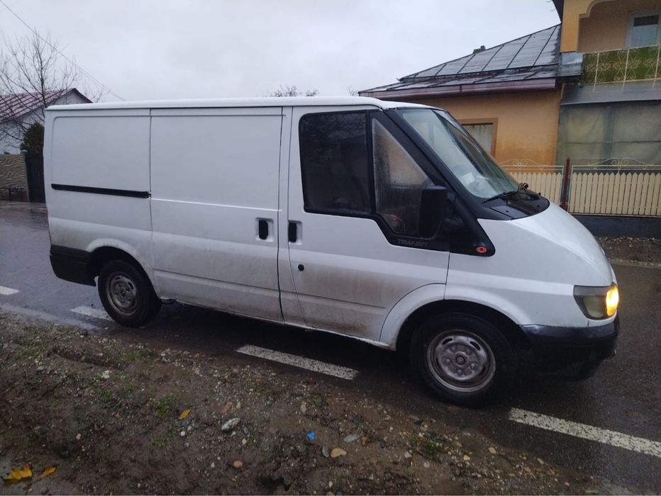 Vând ford transit