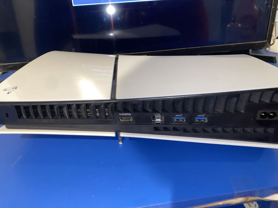 PlayStation5 de vânzare!