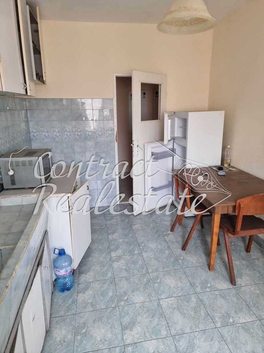 Продава се Многостаен апартамент в Варна, Възраждане 1 - 117 кв.м за 1599 €/кв.м - Снимка #4