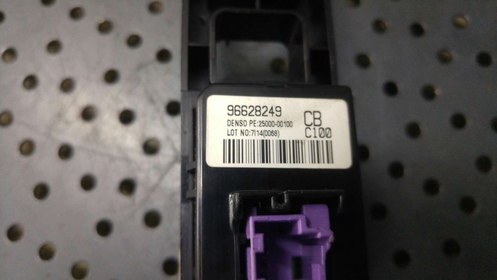 Display afisaj ora chevrolet captiva c100 c140 96628249