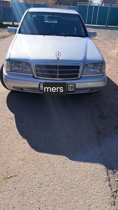 Мерседес в хорошем состоянии