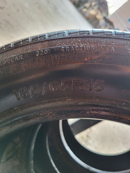 Продаются шины 185/65/15 БУ