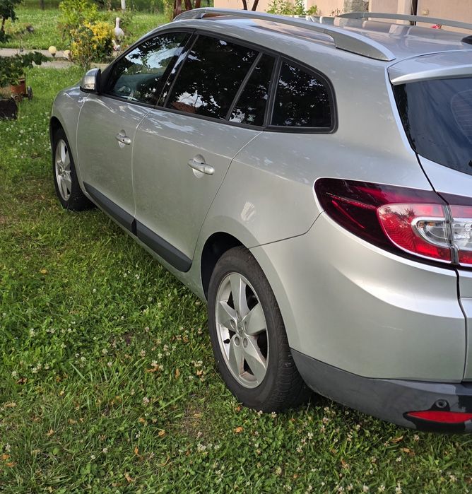 RENAULT Megane 2011 — imagine 4