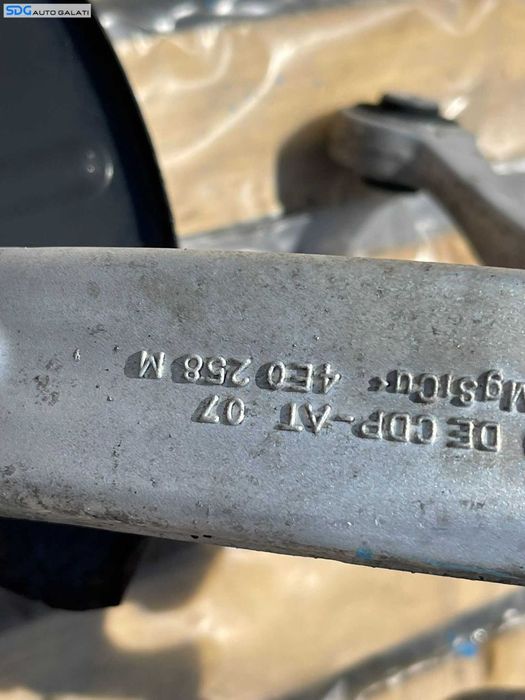 Fuzeta cu Butuc Rulment Dreapta Fata Audi A8 D3 2002 - 2010 Cod 4E0258M