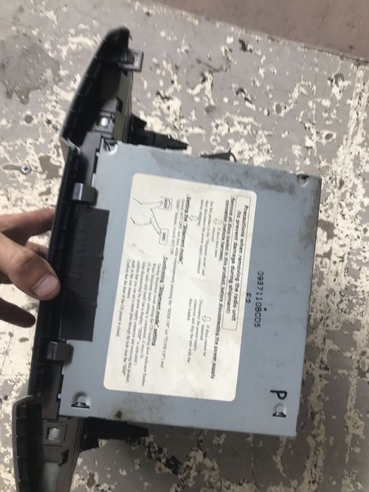 Магнитола б/у на LEXUS