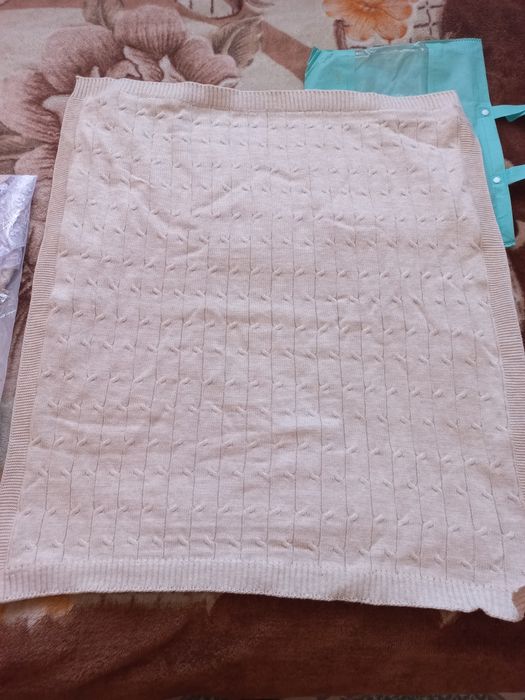 Продам конверт на выписку