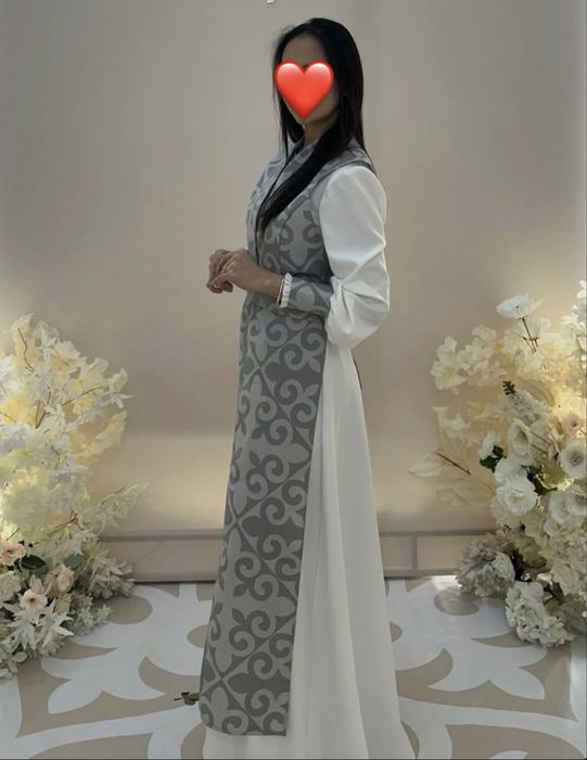 Платье вечернее, в отличном состояний