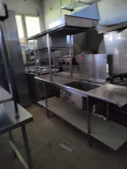 Работни маси/мивки неотрално обурудване професионално