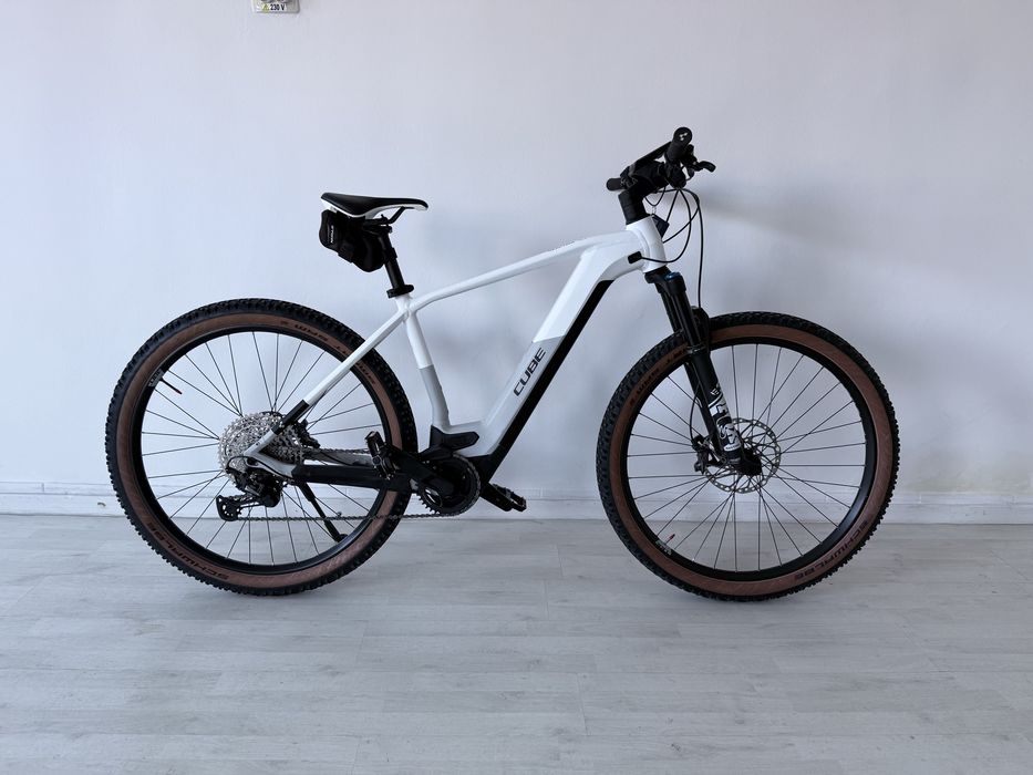 Bicicleta electrica Cube Reaction SLT