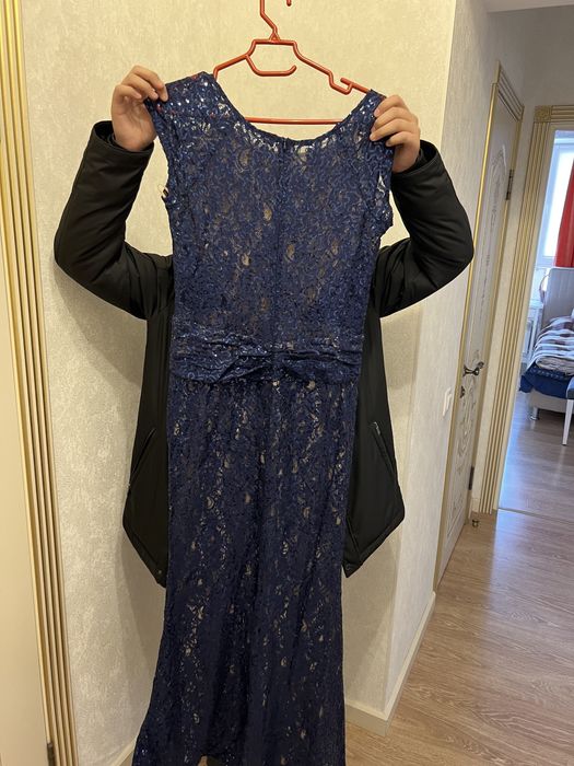 Продаю вечерние платья