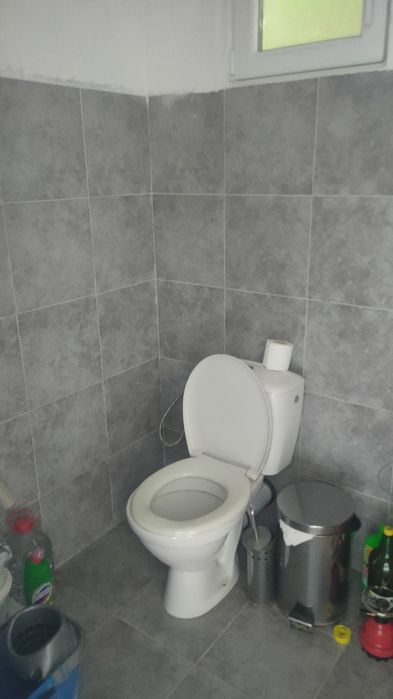 Продавам малка сглобяемиа вила