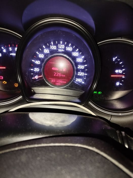 VInd autovehicul kia ceed