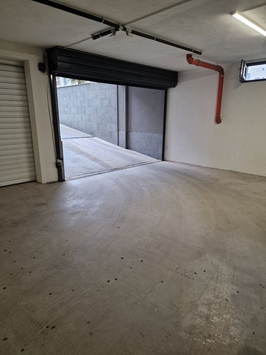 Дава се под наем Гараж / Паркомясто в Пловдив, Западен - 20 кв.м за 102 € - Снимка #1