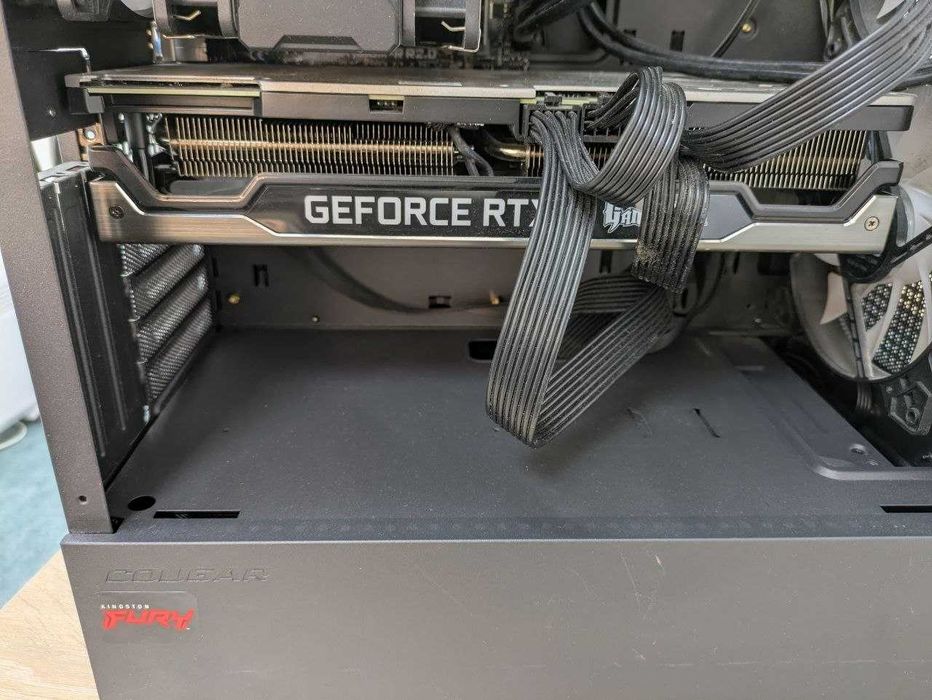 Продам видеокарту Palit Gamerock 3080