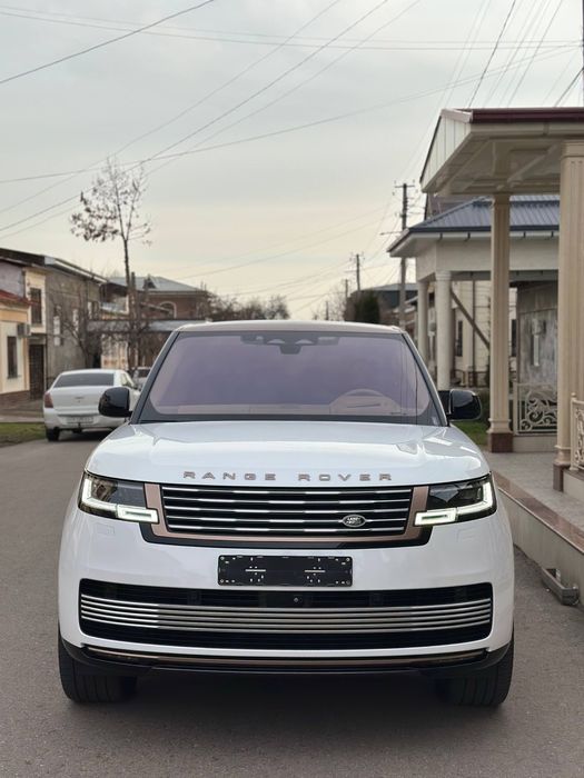Range Rover SV 2023