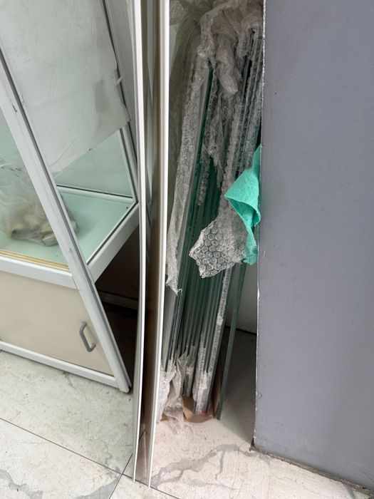 Продам торговые ветрины