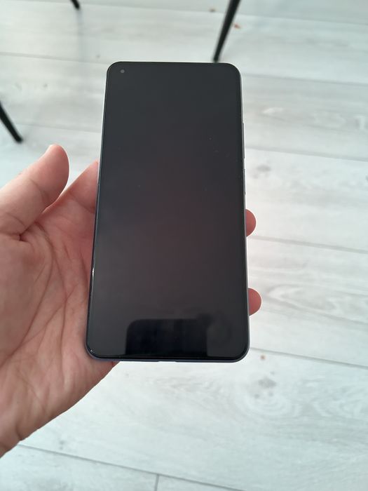 Продам телефон xiaomi mi 11 lite
