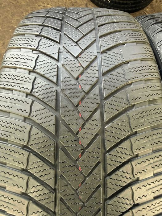 4x Anvelope iarna 245/50 R19 - Bridgestone Blizzak LM 005