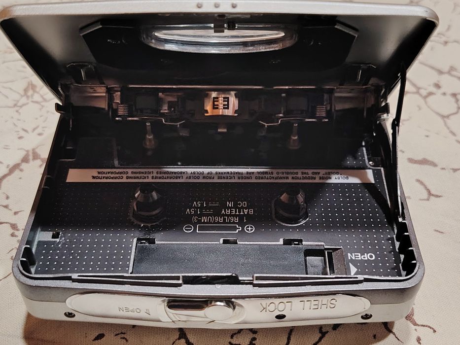 Уокмен,walkman,касетофон