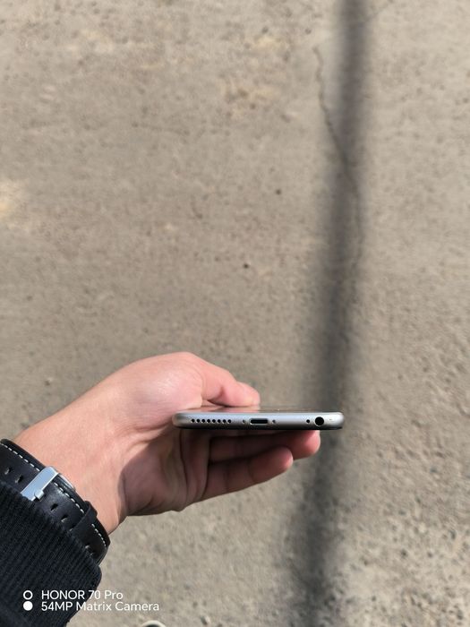 Iphone 6s plus bez sim