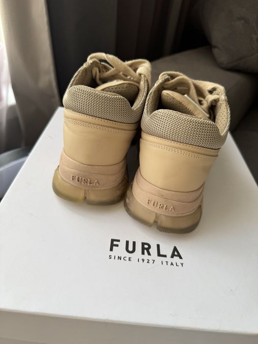 Маратонки Furla